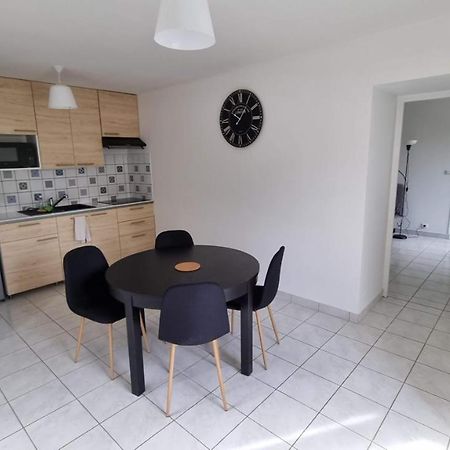 Logement Servon-Sur-Vilaine Exterior photo