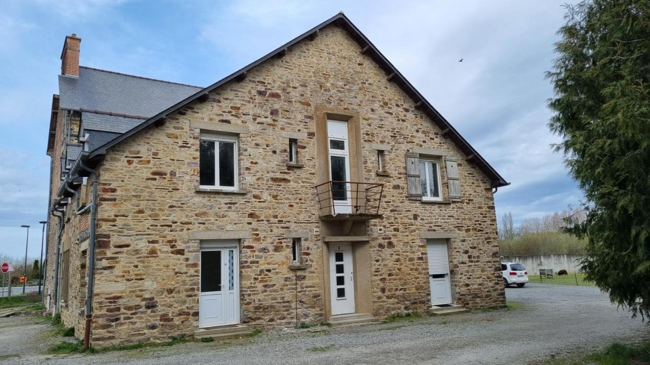 Logement Servon-Sur-Vilaine Exterior photo